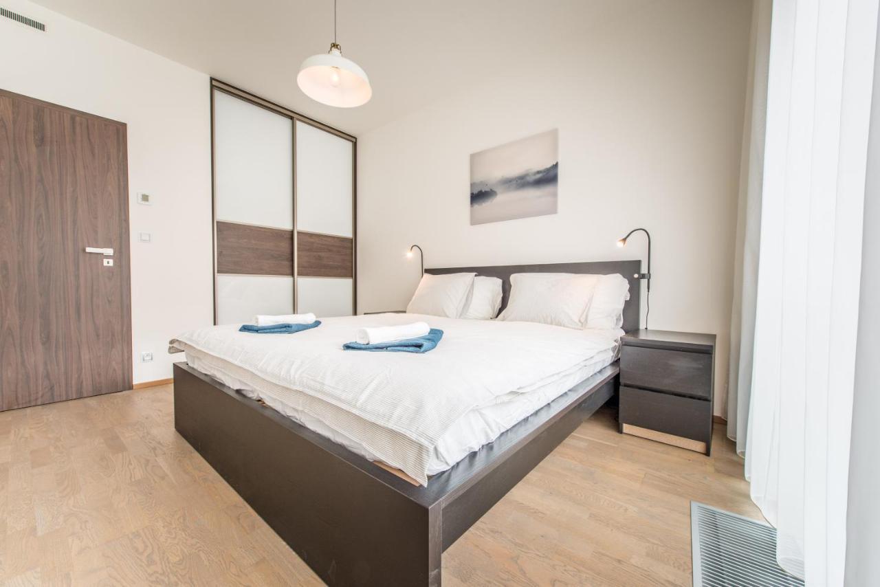 Mozart Central Apartments With Garage 프라하 외부 사진
