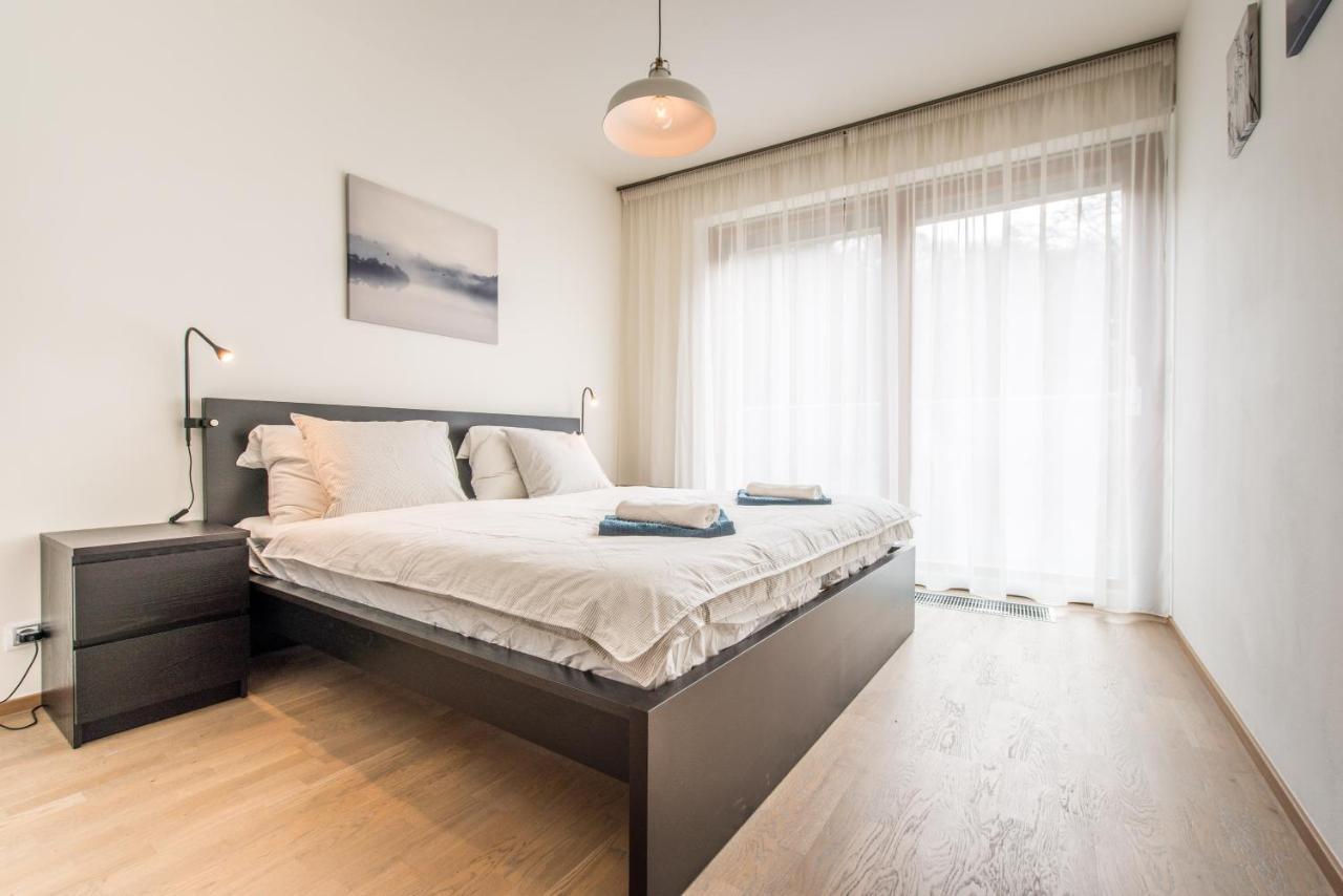 Mozart Central Apartments With Garage 프라하 외부 사진
