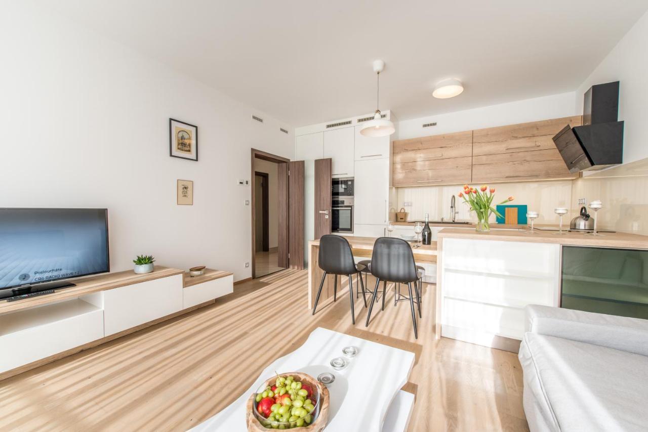 Mozart Central Apartments With Garage 프라하 외부 사진