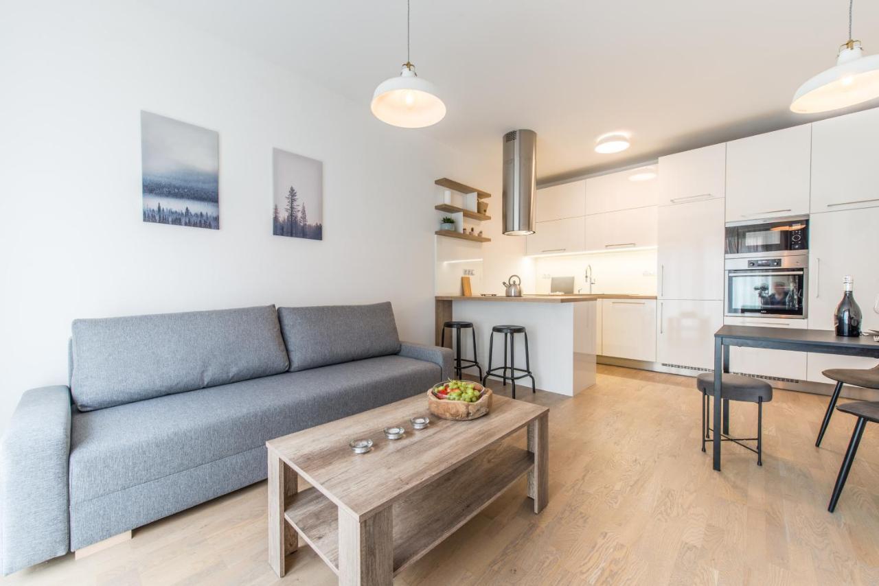 Mozart Central Apartments With Garage 프라하 외부 사진